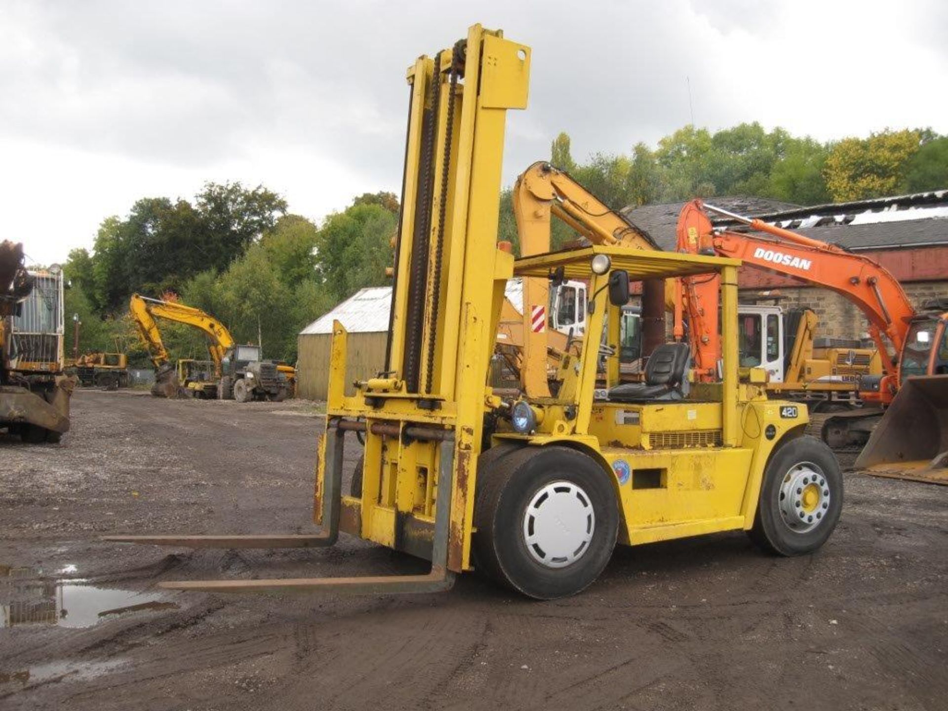 Lancer Boss Forklift