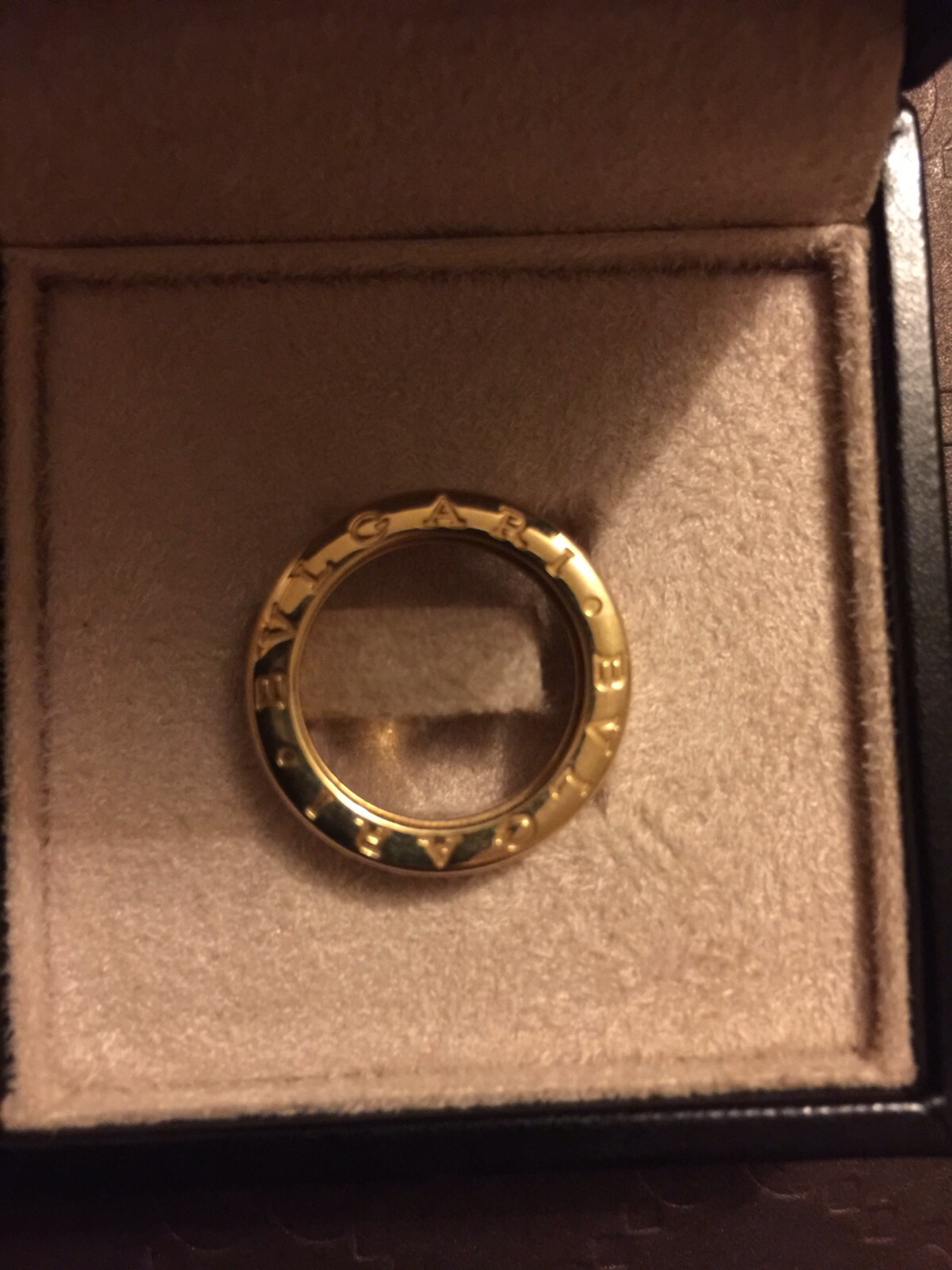 Ladies Gold Bvlgari ring - Image 3 of 5