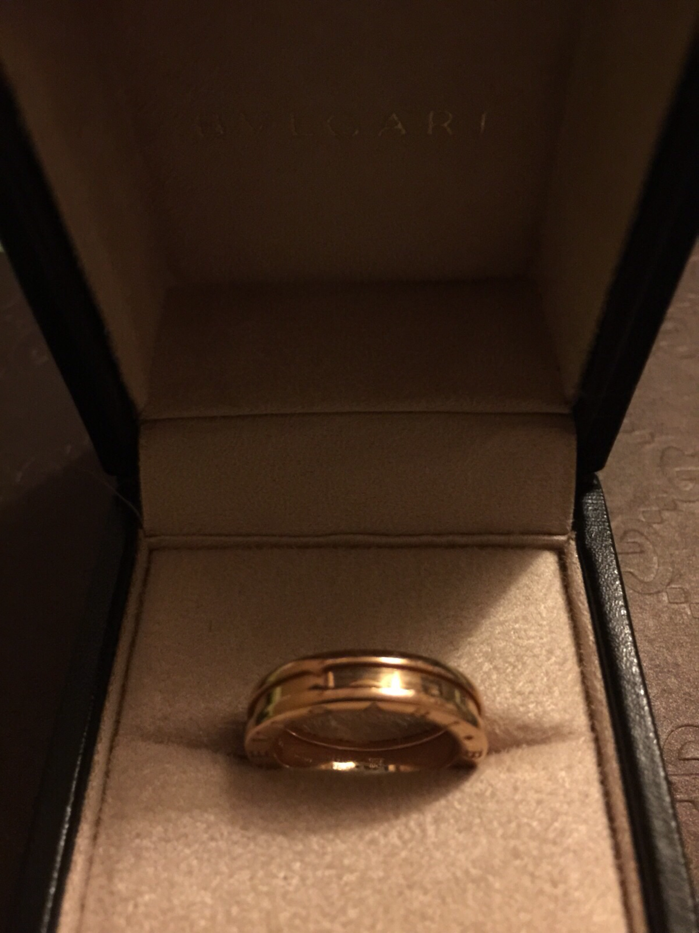 Ladies Rose Gold Bvlgari ring - Image 3 of 4