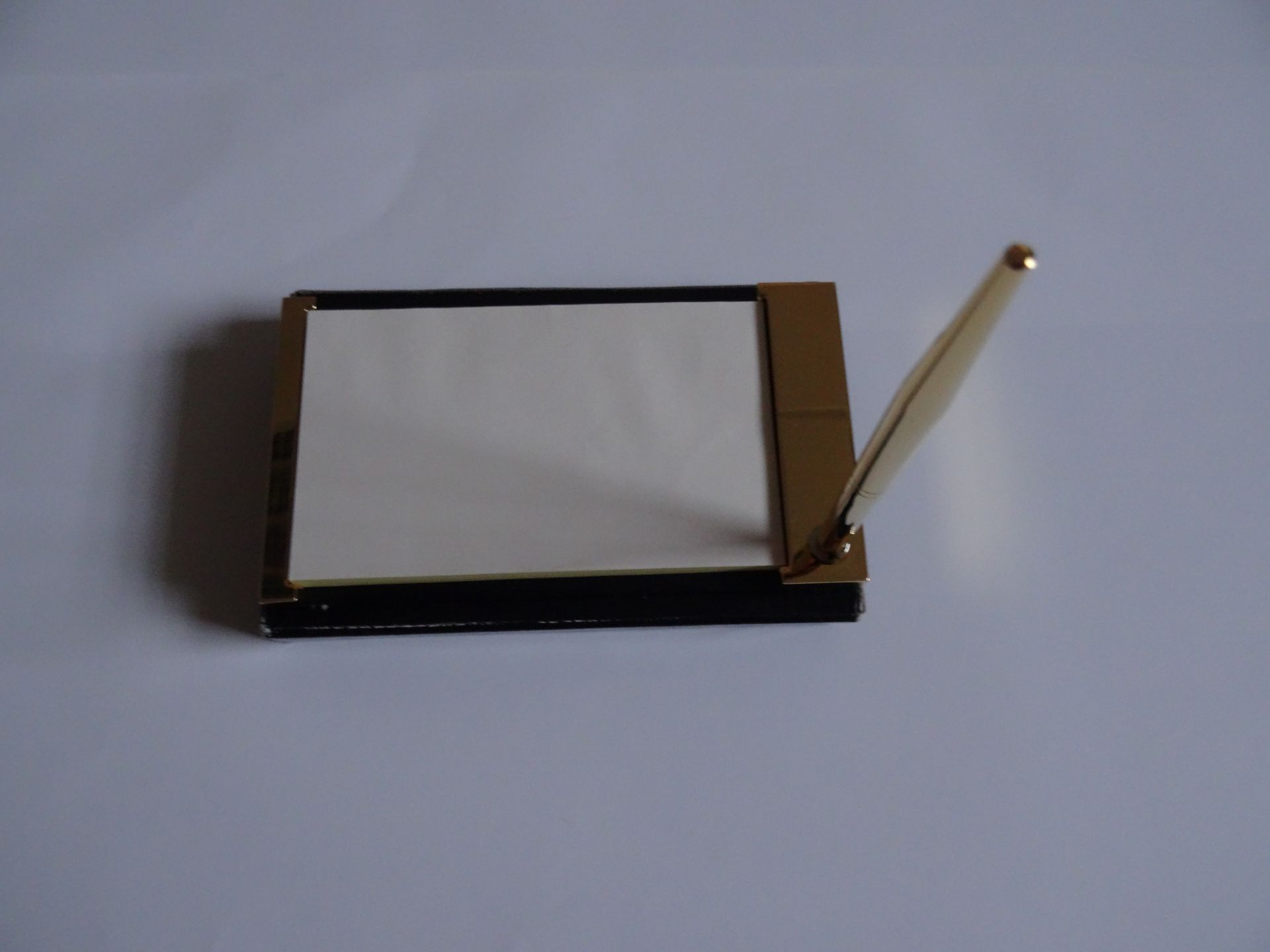 Brass effect pen and jotter holder x 15 Units - Image 3 of 7