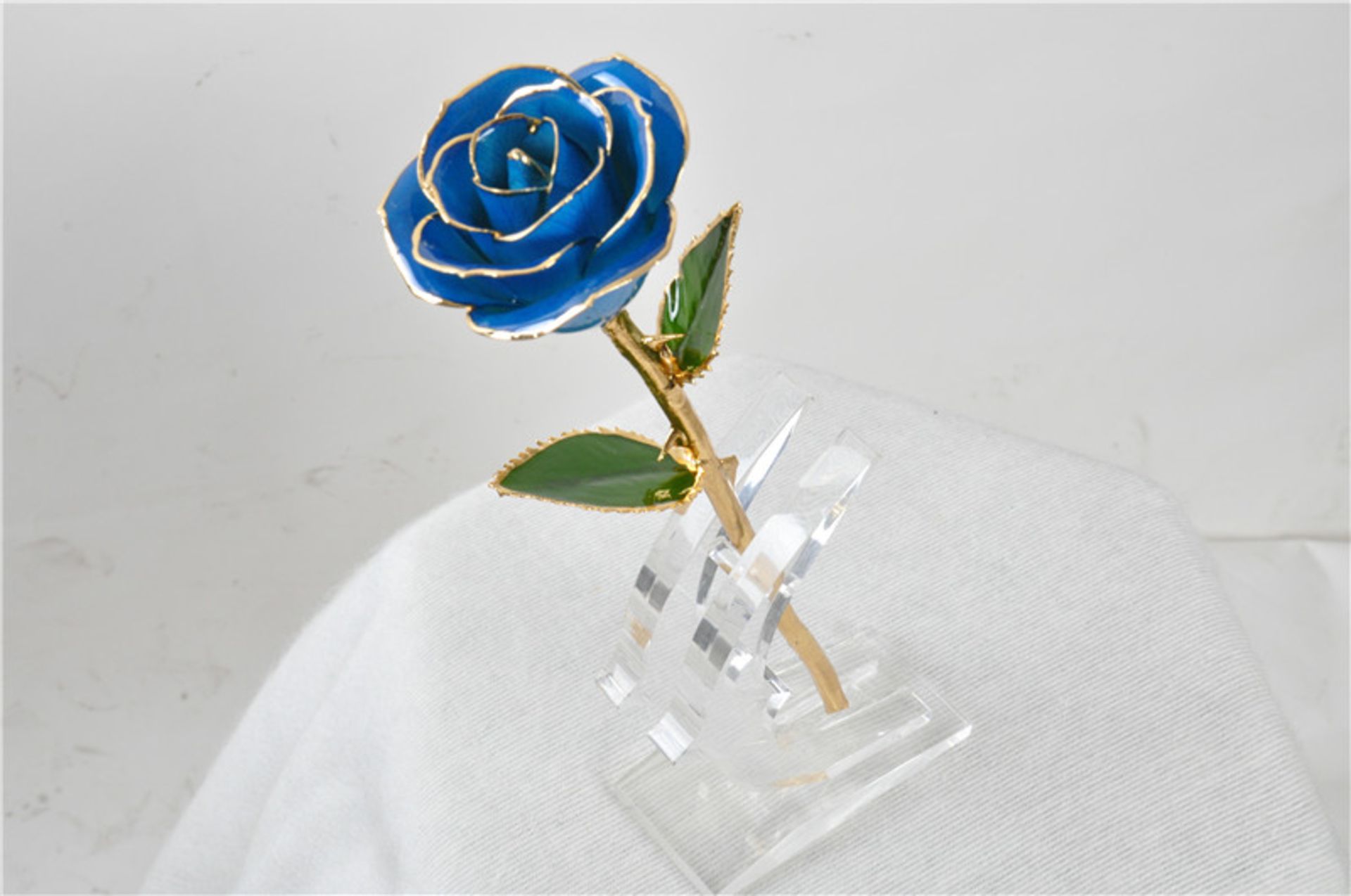 24ct Gold Plated Blue Rose with Gift Box (12 inch Rose) x 1 Unit