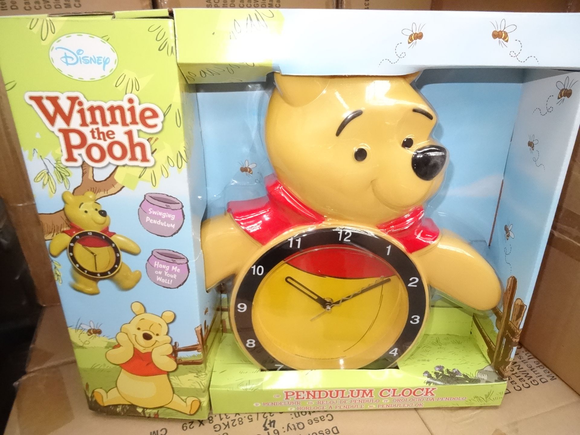 PALLET LOT 96 x Disney Winnie the Pooh Large Pendulum Clock. Swinging Pendulum, hang on your wall. - Image 3 of 4