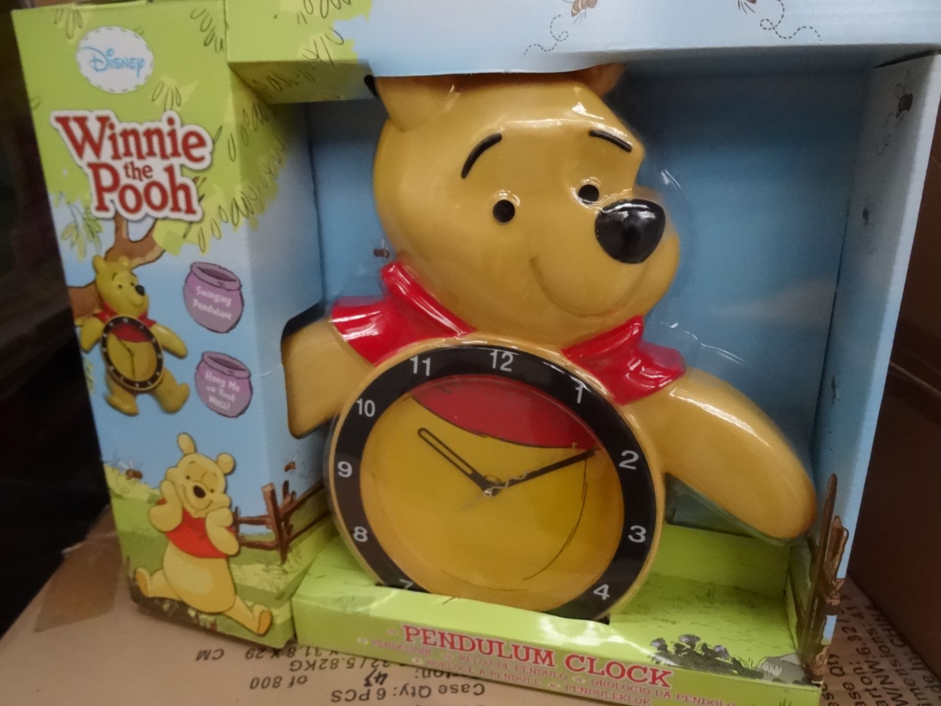 PALLET LOT 96 x Disney Winnie the Pooh Large Pendulum Clock. Swinging Pendulum, hang on your wall. - Image 2 of 4