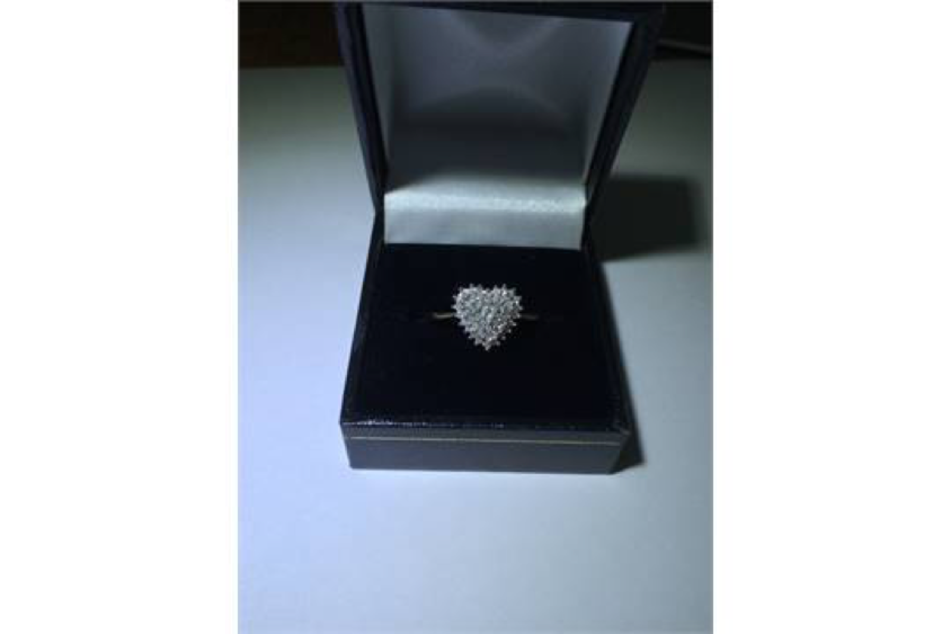 9ct Gold Heart Cluster Ring