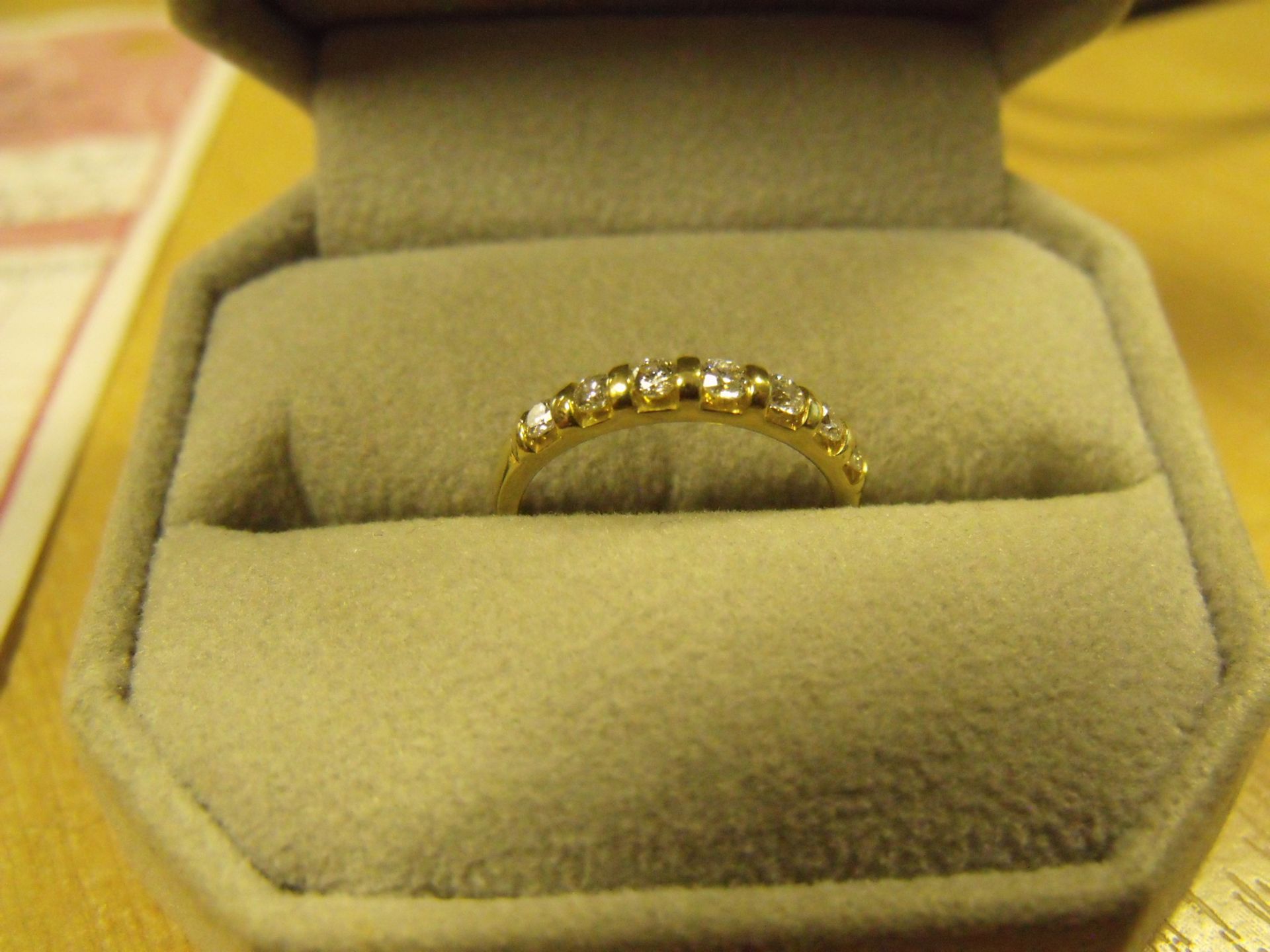 18ct gold yellow and white gold diamond ring