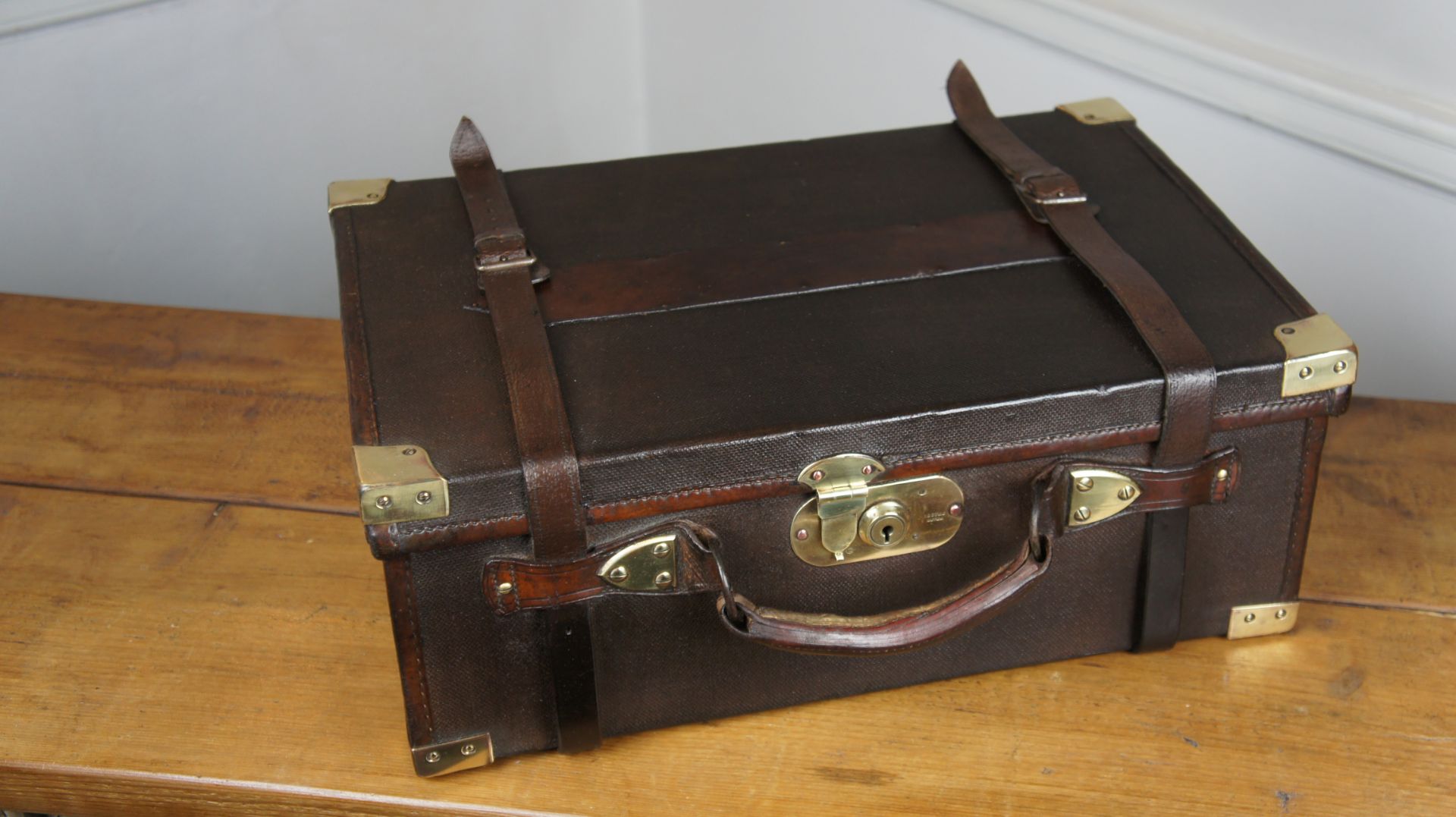 Canvas, Brass and Leather cartiage case - Image 3 of 8