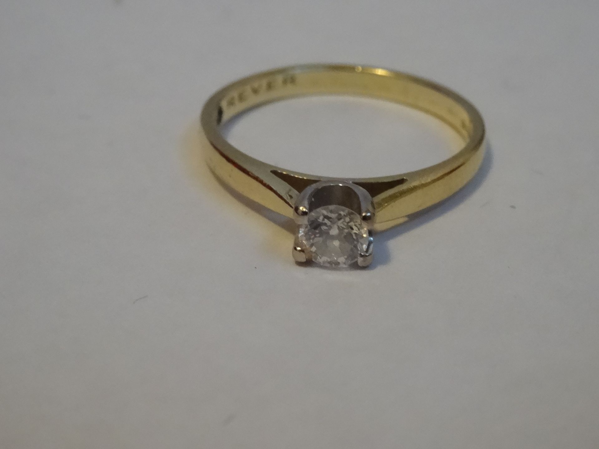 18 Carat Yellow & White Gold Single Stone Diamond Ring - Image 5 of 6