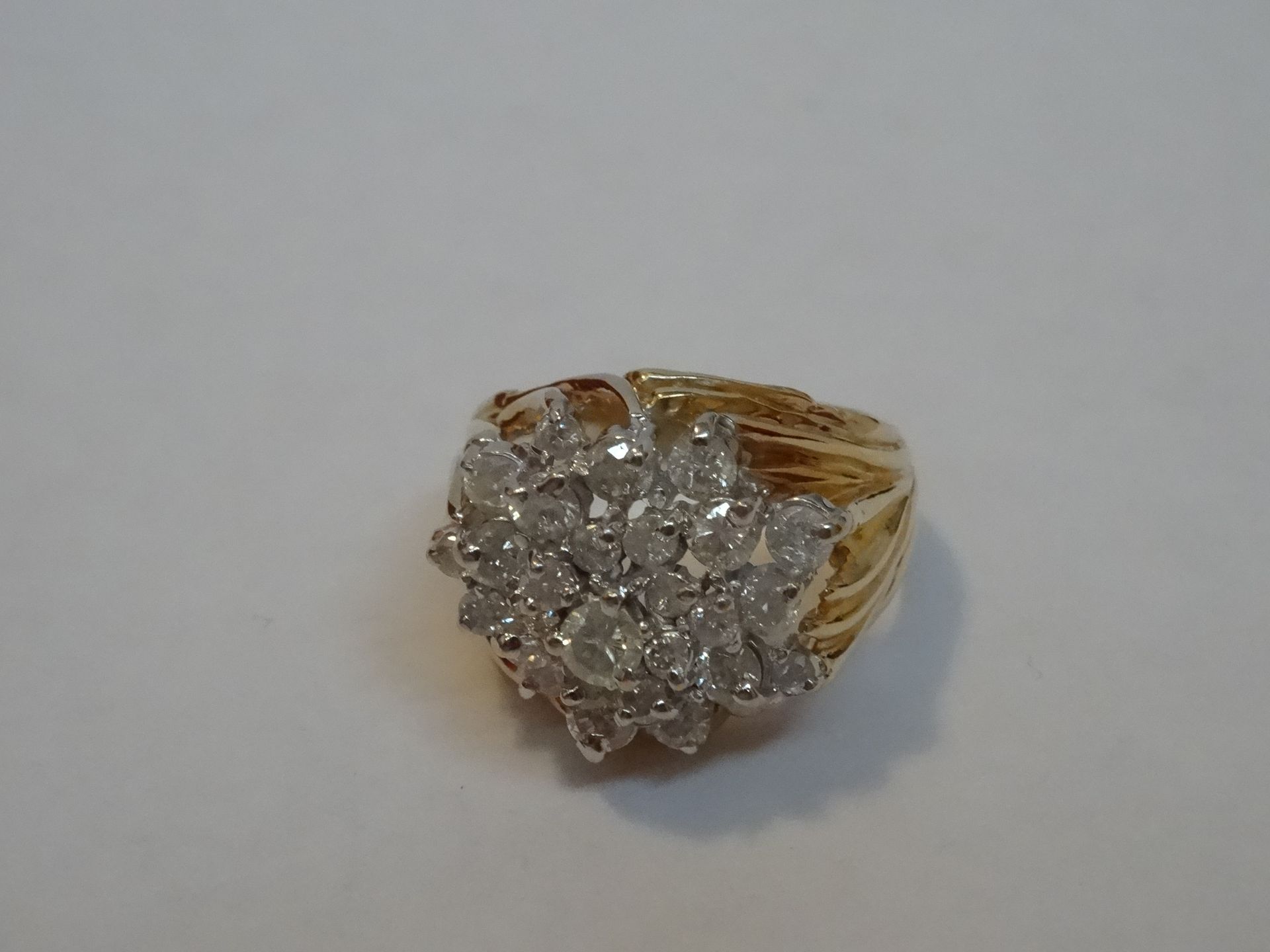 9 Carat Yellow & White Gold Diamond Cascade Ring. - Image 4 of 6