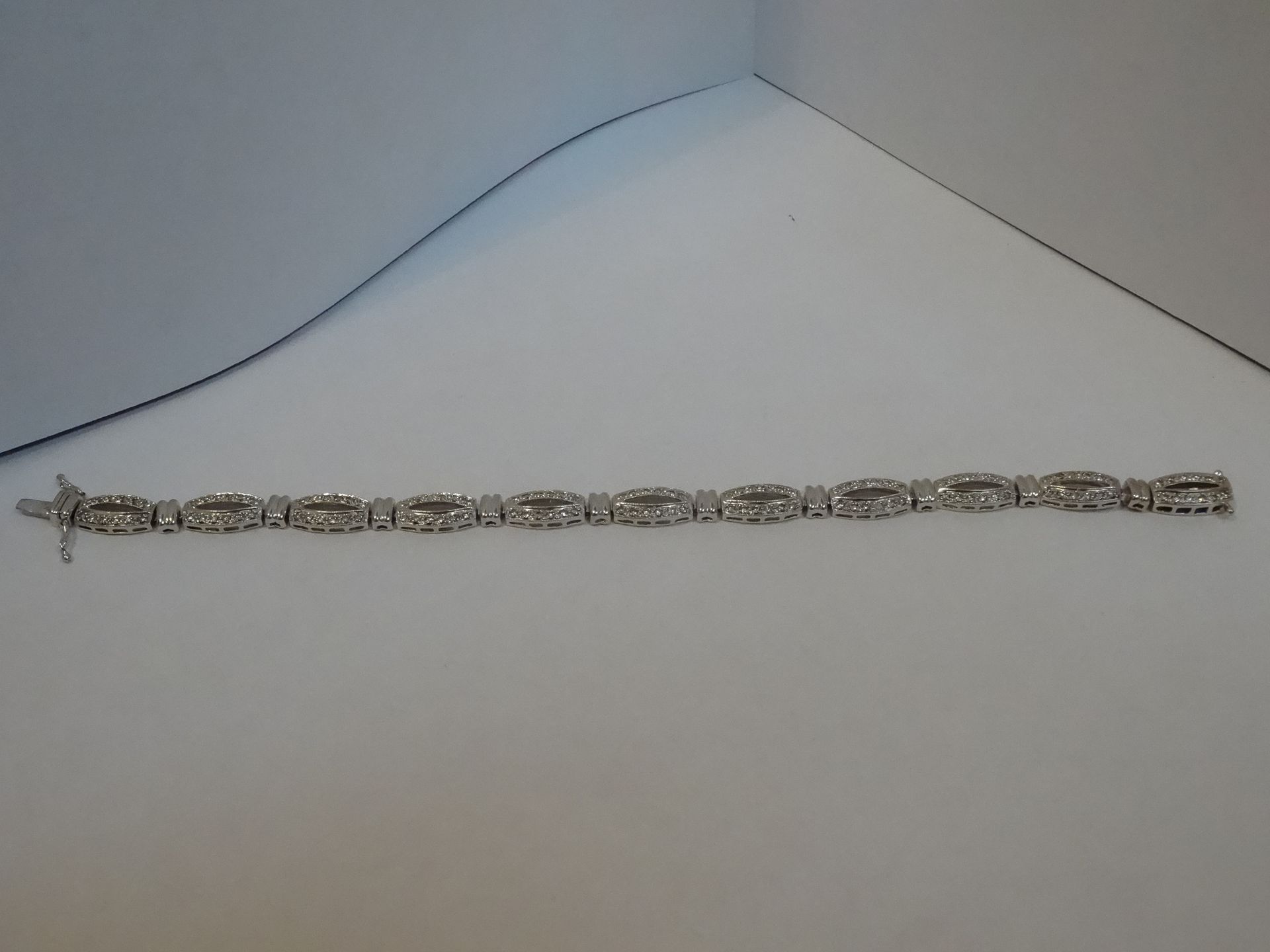 9 Carat White Gold Diamond Bracelet.