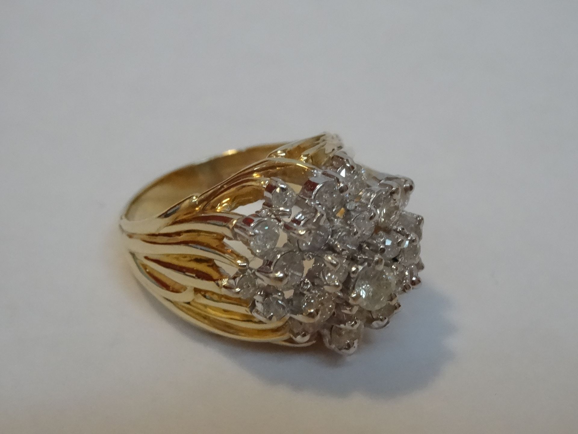 9 Carat Yellow & White Gold Diamond Cascade Ring. - Image 3 of 6