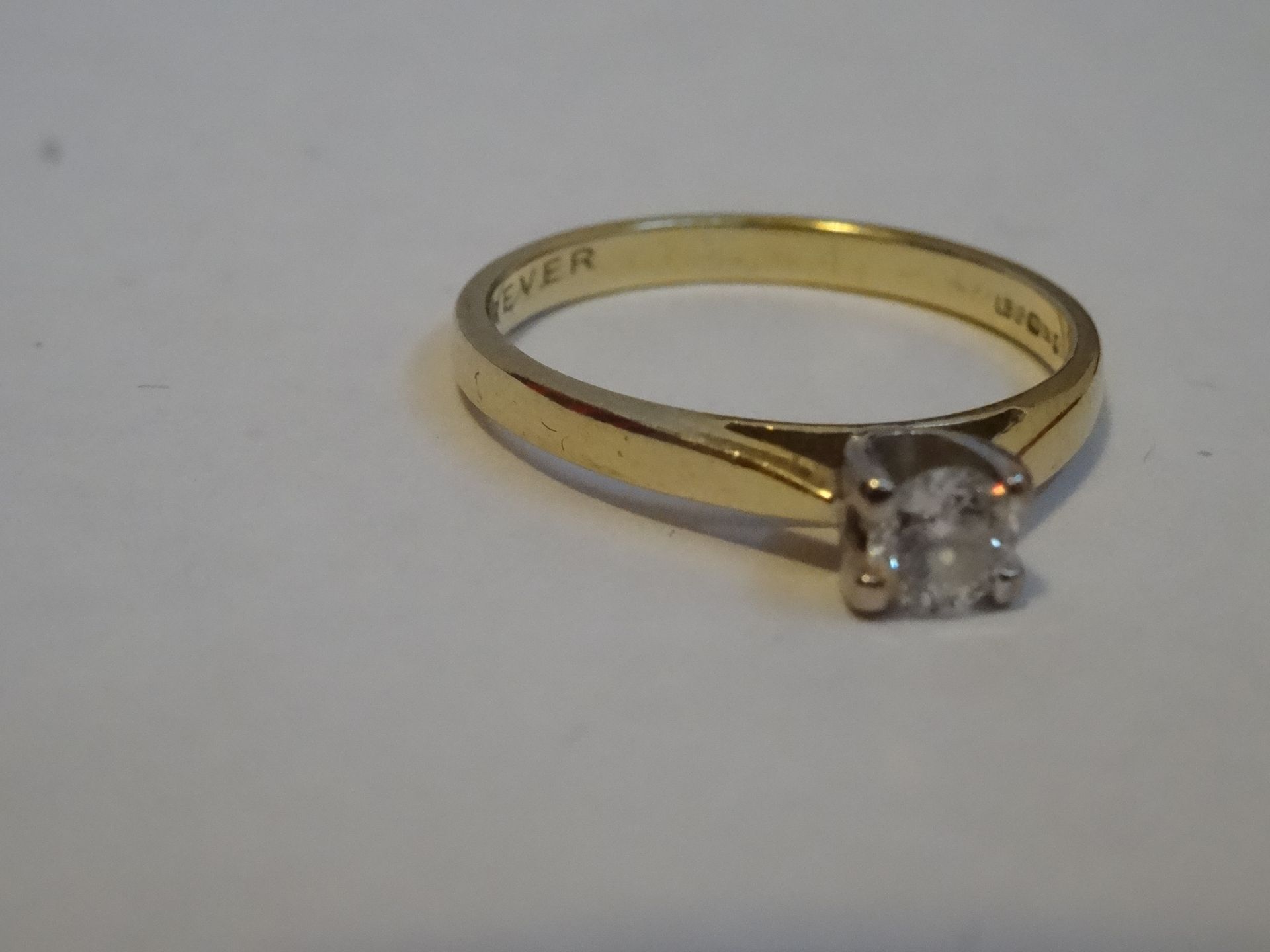 18 Carat Yellow & White Gold Single Stone Diamond Ring - Image 4 of 6