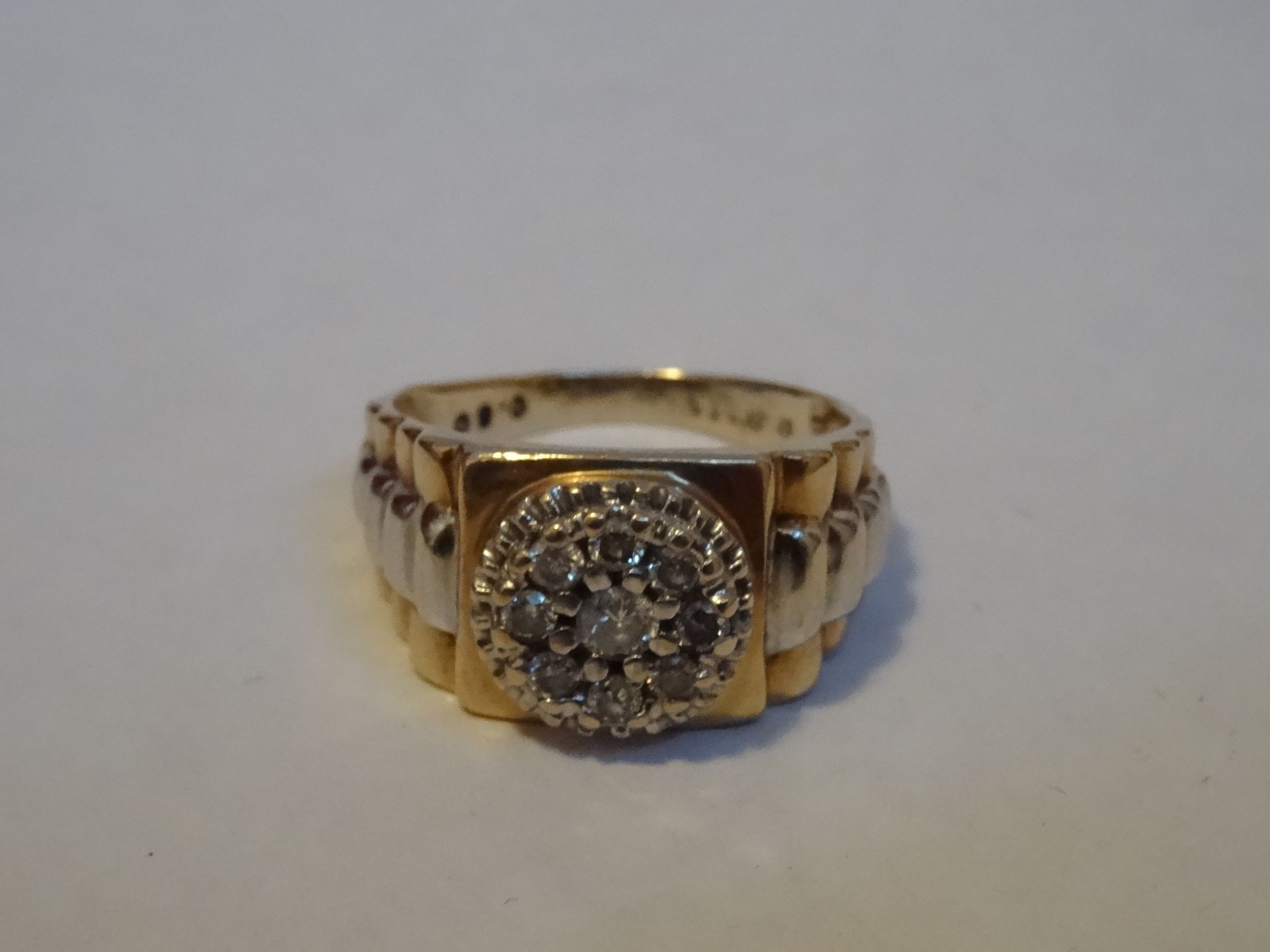 9 Carat Yellow & White Gold Gents Rolex Style Diamond Ring. - Image 4 of 4