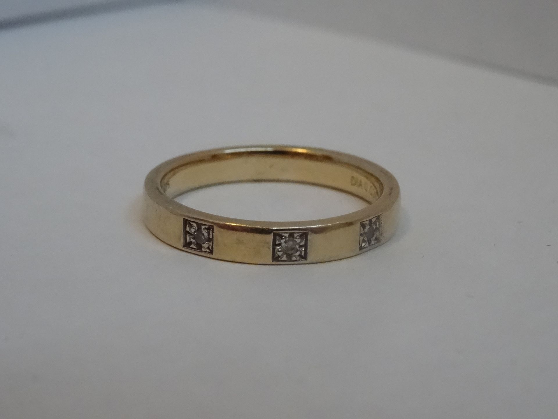 9 Carat Yellow Gold Diamond Band Ring Set with 3 Diamonds. Total Piece Weight 2.91 Grams - Image 2 of 2