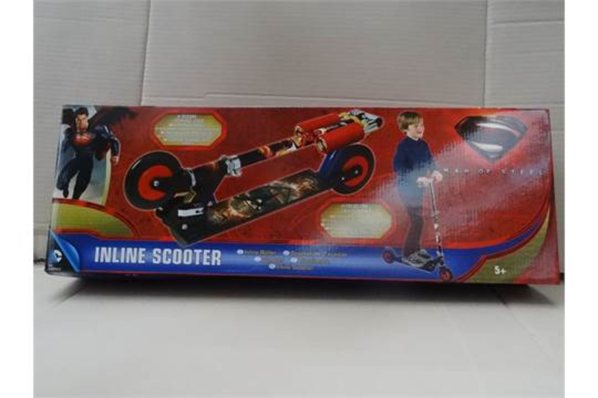 12 x Spiderman Man of Steel DC Comics. Inline Foldable Scooter. Folds for easy storage, Secure