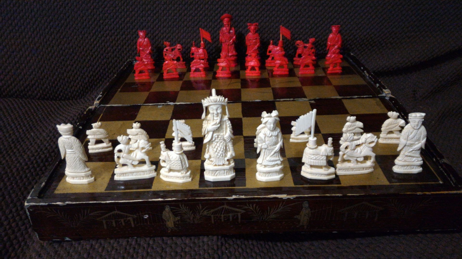 Antique late 19th/early 20th Century Chinese Chess Set - Image 2 of 4