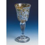 Millefiori-Pokalglas, 20. Jahrhundert, farbloses Glas, die glockenförmige Kuppa mit gelbemÜberfang