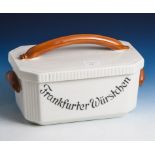 Schramberger Majolika-Fabrik, Deckeldose, Aufschrift "Frankfurter Würstchen", Henkel u.Griff oben