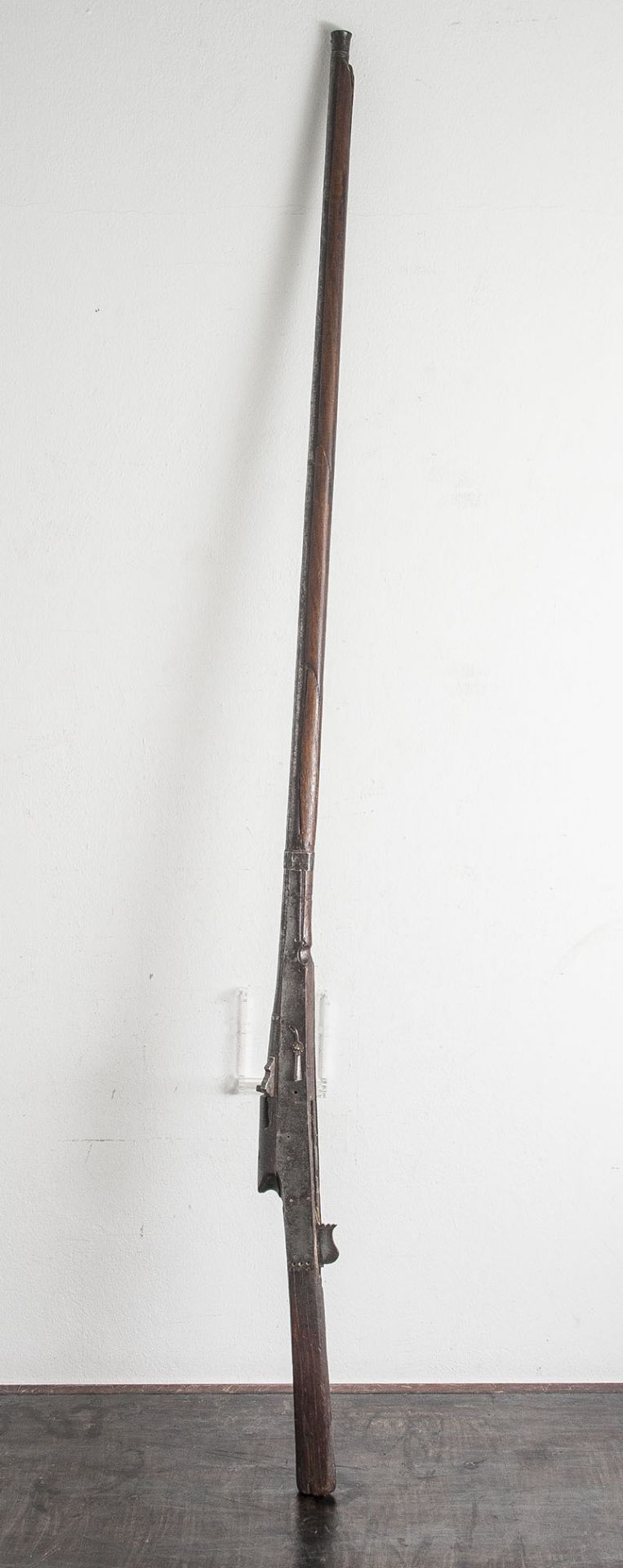 Luntenschloßgewehr (Turador), Indien, 18./19. Jahrh., Rundlauf Mündung leichttrichterförmig, stark