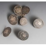 7 historische Münzen, zu Knöpfen umgearbeitet. Haus Habsburg - Ungarn, Taler 1766-1780,Patrona