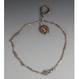 Chatelaine, um 1900, Silber, m. feiner Niello-Technik, und Hufeisenanhänger mitMiniaturrahmen u.