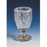 Freimaurer Becherglas, klares Glas m. div. Freimaurersymbolen, 19. Jahrh. H. ca. 13,5 cm.
