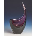 Vase, wohl Strömbergshyttan, Schweden, 1930er Jahre, farbloses, dickwandiges Glas,
