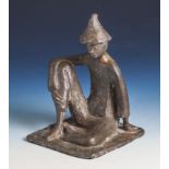 Bronzefigur, "Sitzender Chinese", wohl 1960/70er Jahre, auf Plinthe unleserl. sign. H. ca.20 cm.