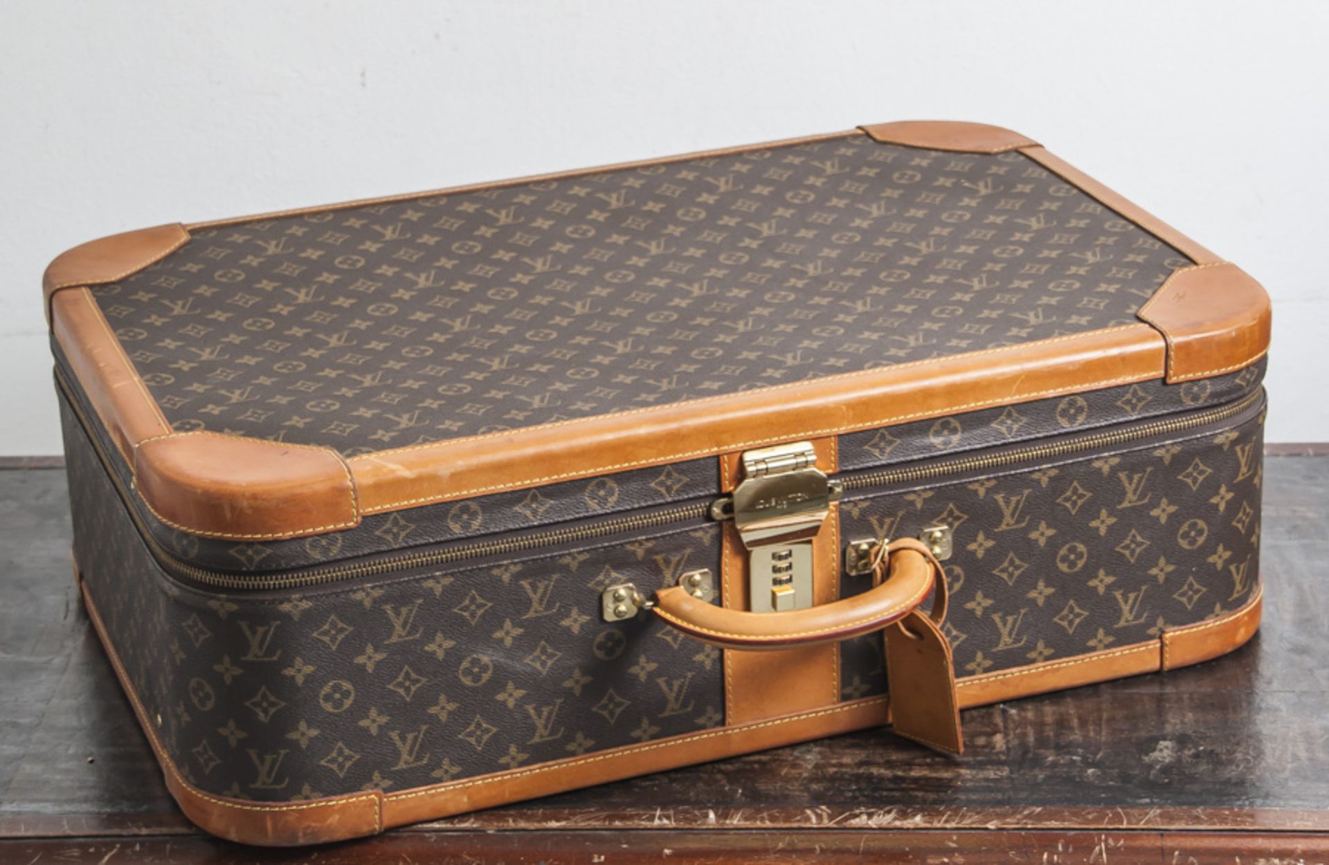 Louis Vuitton Koffer, Modell Stratos 70, Monogram Canvas, abgerundete Rechtecksform mitLederbesatz