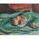 Grohner, Stillleben mit einer Schale Pfirsichen auf grüner Tischdecke, Öl/Lw, re. u. sign.u. dat. 18