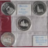 Vier Silbermedallien, "Die Deutsche Kaiserdome", Bamberg, Mainz, Frankfurt, Aachen,1975/76, je 48,87