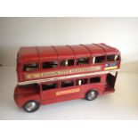 Model Bus :