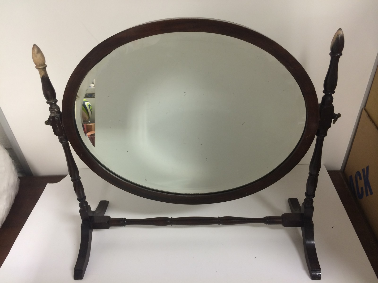 Lovely dressing table oval mirror