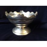 A silver bowl Hallmarked Birmingham 1908 (315 grms)