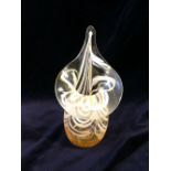 'Jack in the pulpit' glass vase with pulled white and amber trails 20th Century