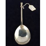 Seal End 7" spoon 1748 by Robert Jones of London