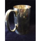 Silver Tankard Walker and Hall Hallmarked Sheffield 1944 (360 grms)