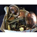 Large volume of brass and copper items including car horns, kettles and a door knocker