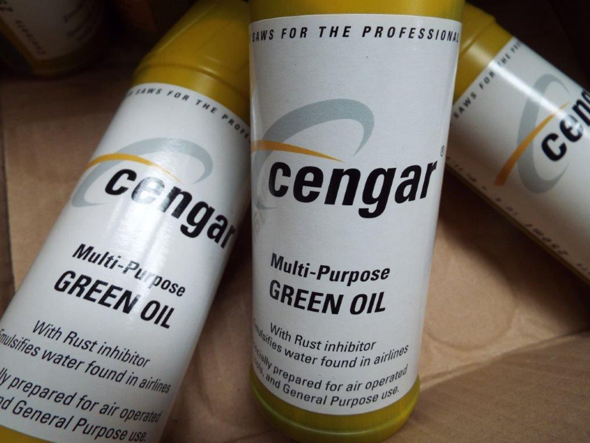 18 x Unissued 250ml Tubes of Cengar Multi Purpose Green Oil - Image 2 of 4