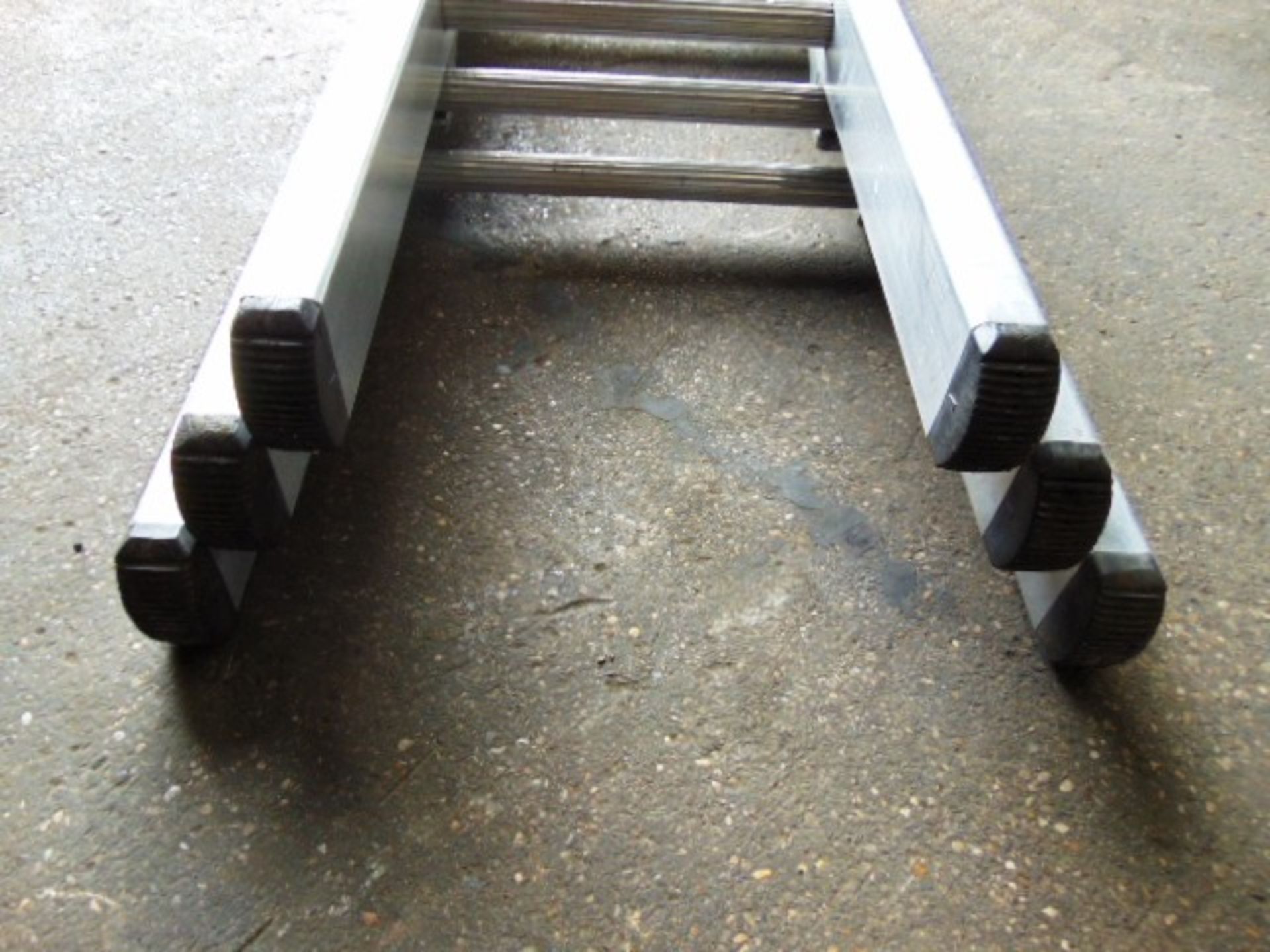 Bayley 3 Section Aluminium Ladder - Image 3 of 6