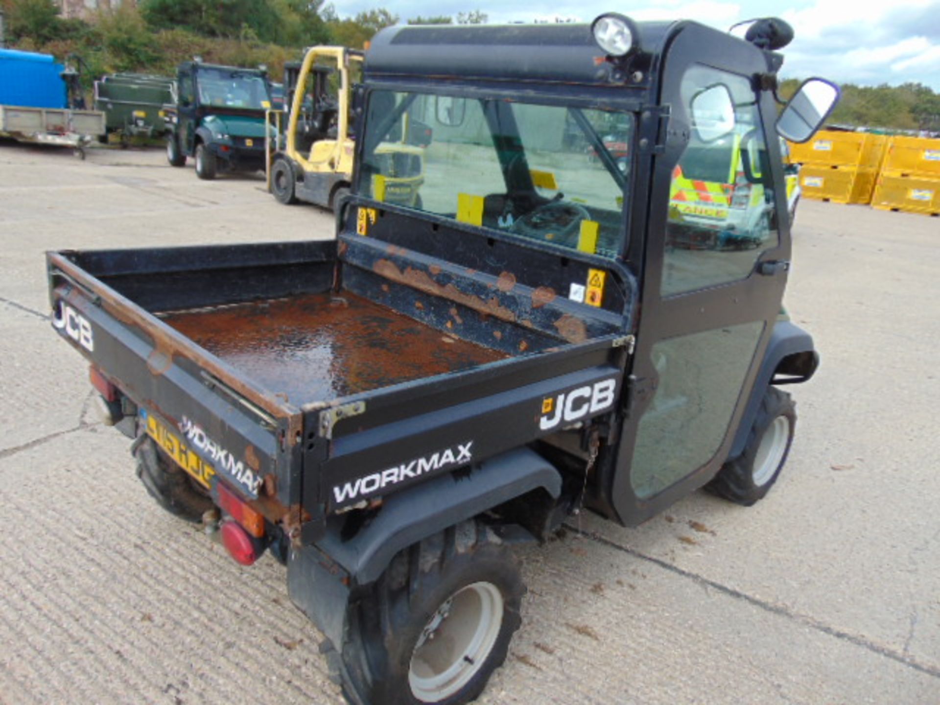 2015 JCB Workmax 1000D 4WD Diesel with rear tipping body and power steering 838 hours ONLY - Image 7 of 11