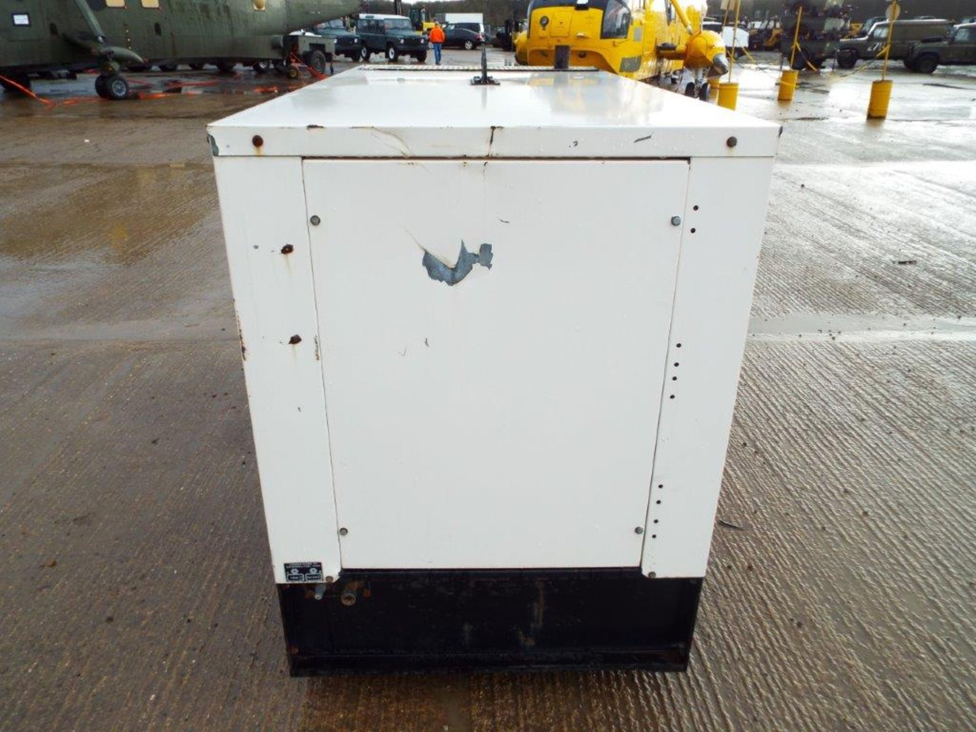 Bruno GX37FE 33 KVA 3 Phase Silent Iveco Diesel Powered Generator Set - Image 3 of 19