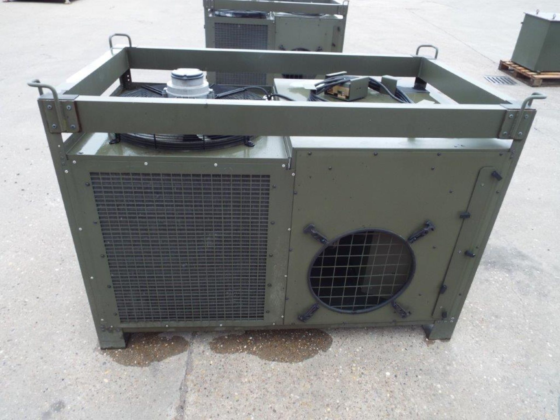 EX RESERVE Zhendre CTZ16H55 Tent/ Marquee Air Conditioning Unit - Image 5 of 12