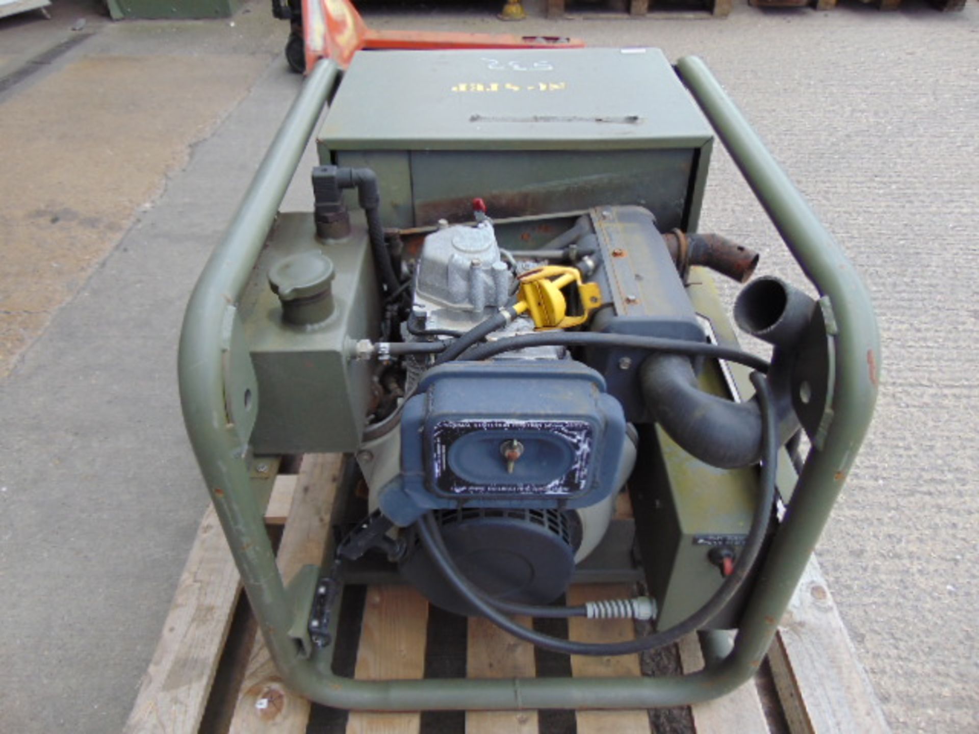 Harrington 4 kVA, 230V Diesel Generator - Image 7 of 10