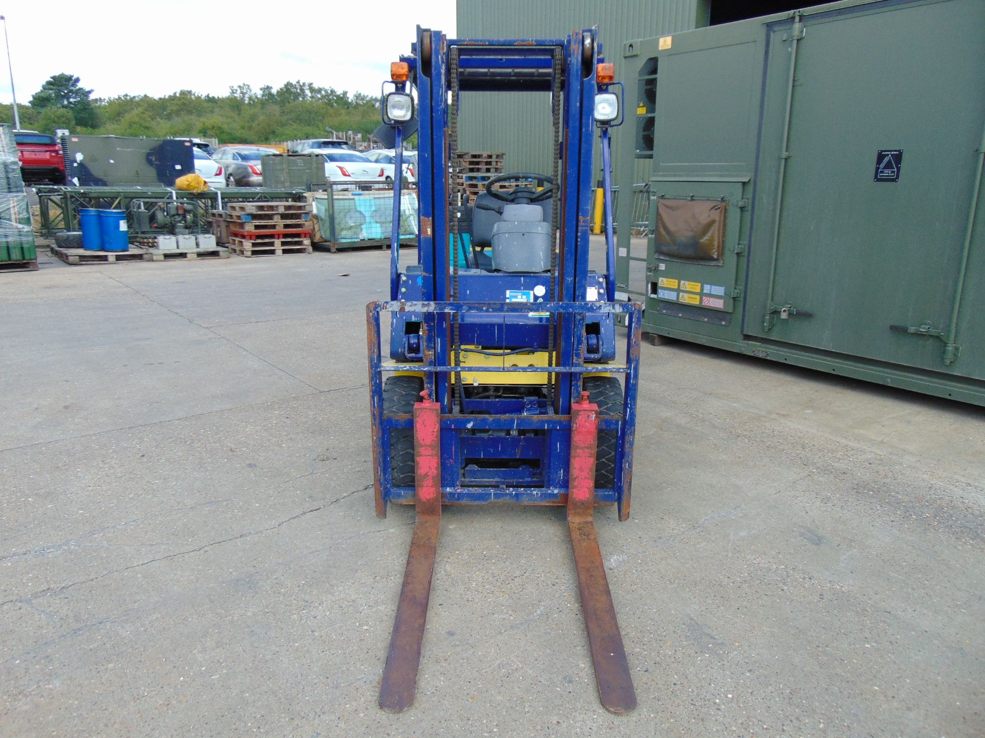 Komatsu LE10 Counter Balance Forklift - Image 4 of 18