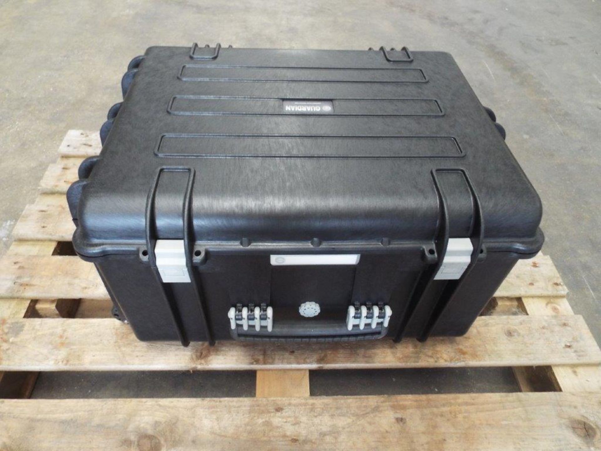 Heavy Duty Zero Guardian Wheeled Transit Case - Bild 2 aus 9