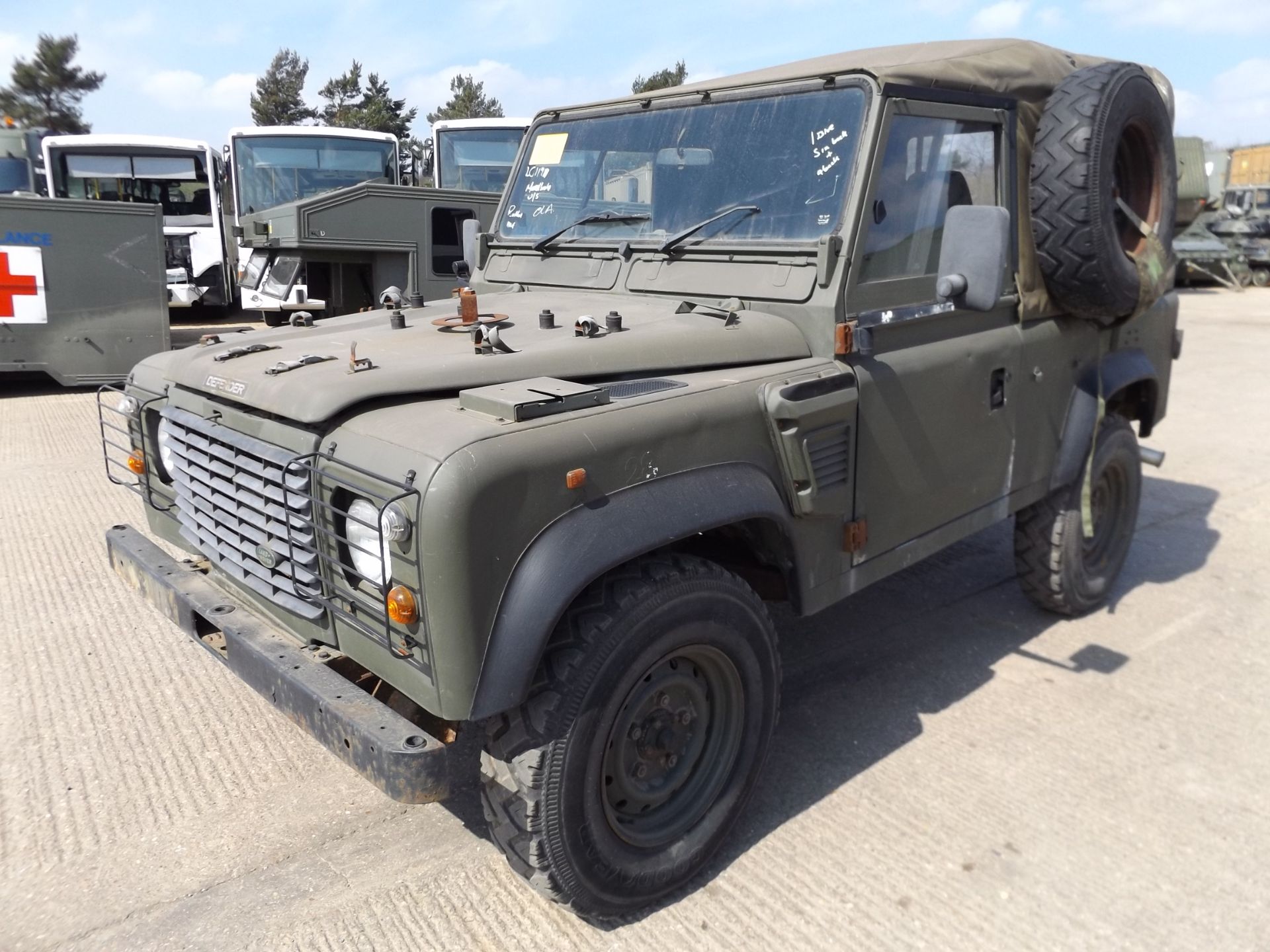 Land Rover Wolf 90 Soft Top - Image 4 of 20