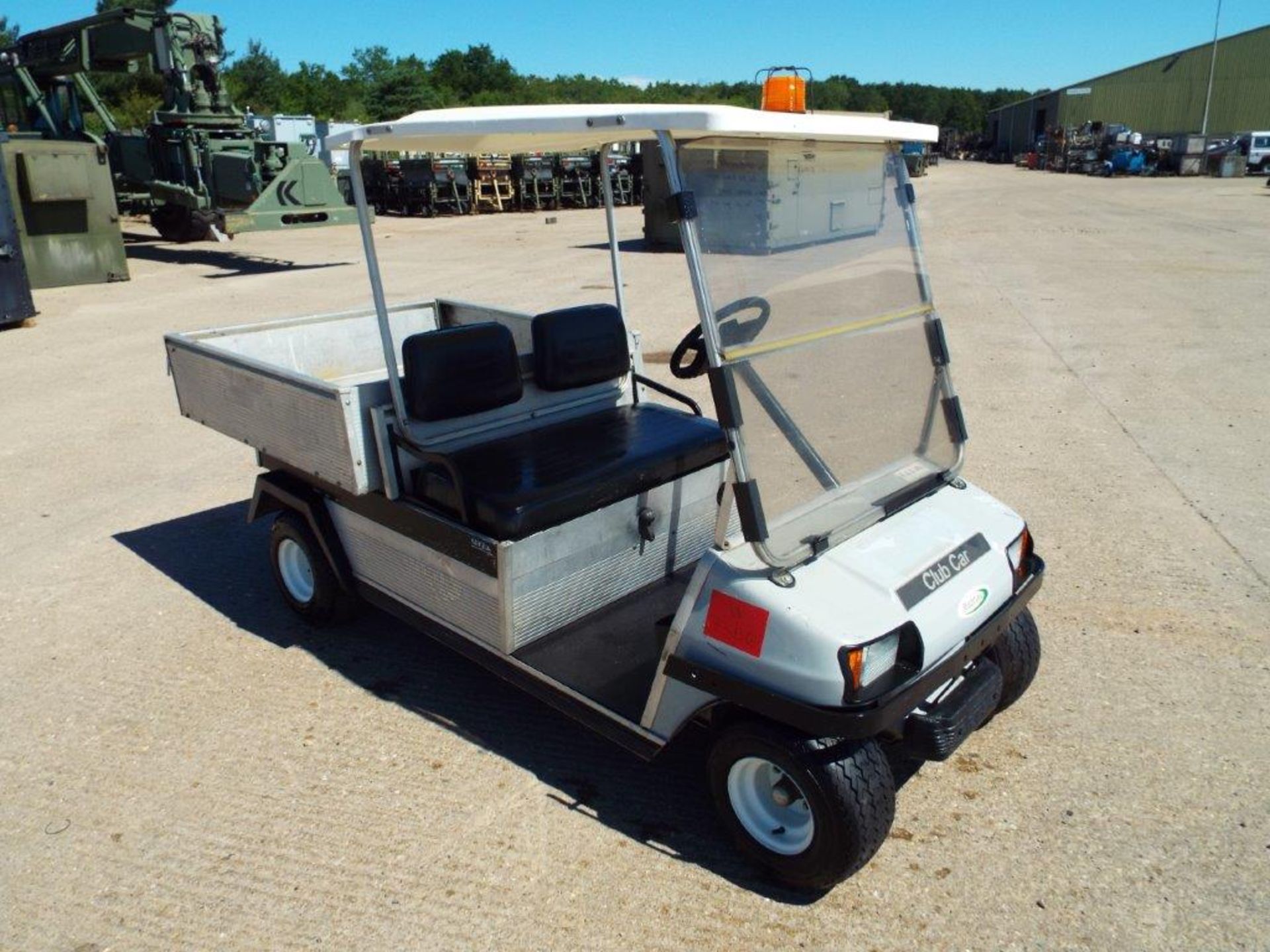 Bradshaw Club Car Carryall Petrol Powered Utility Buggy - Bild 3 aus 23