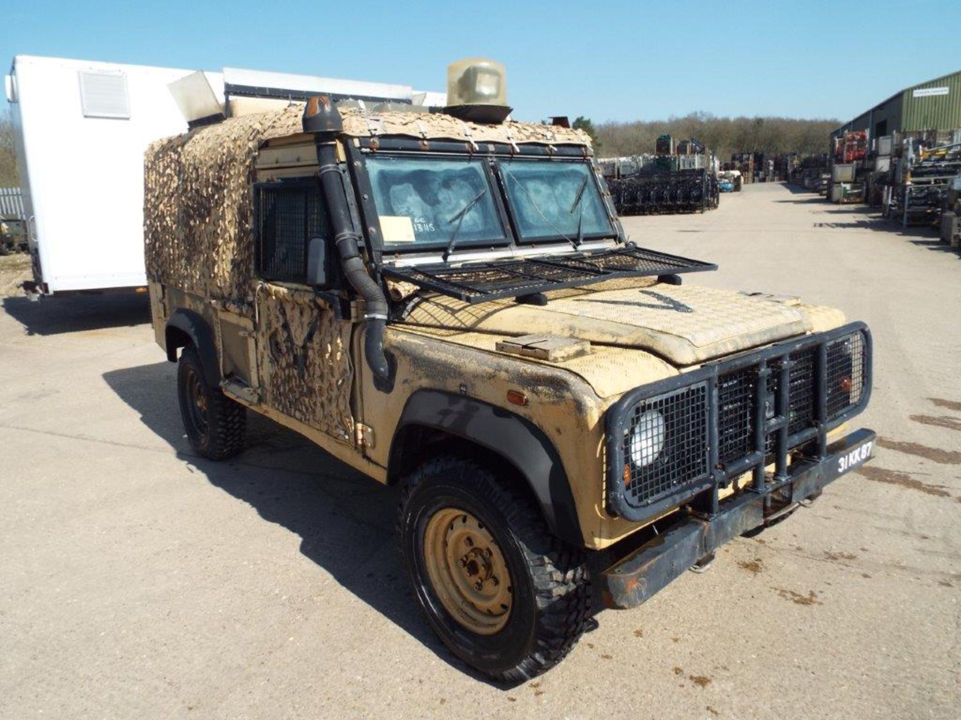 Land Rover 110 300TDi Snatch-2A