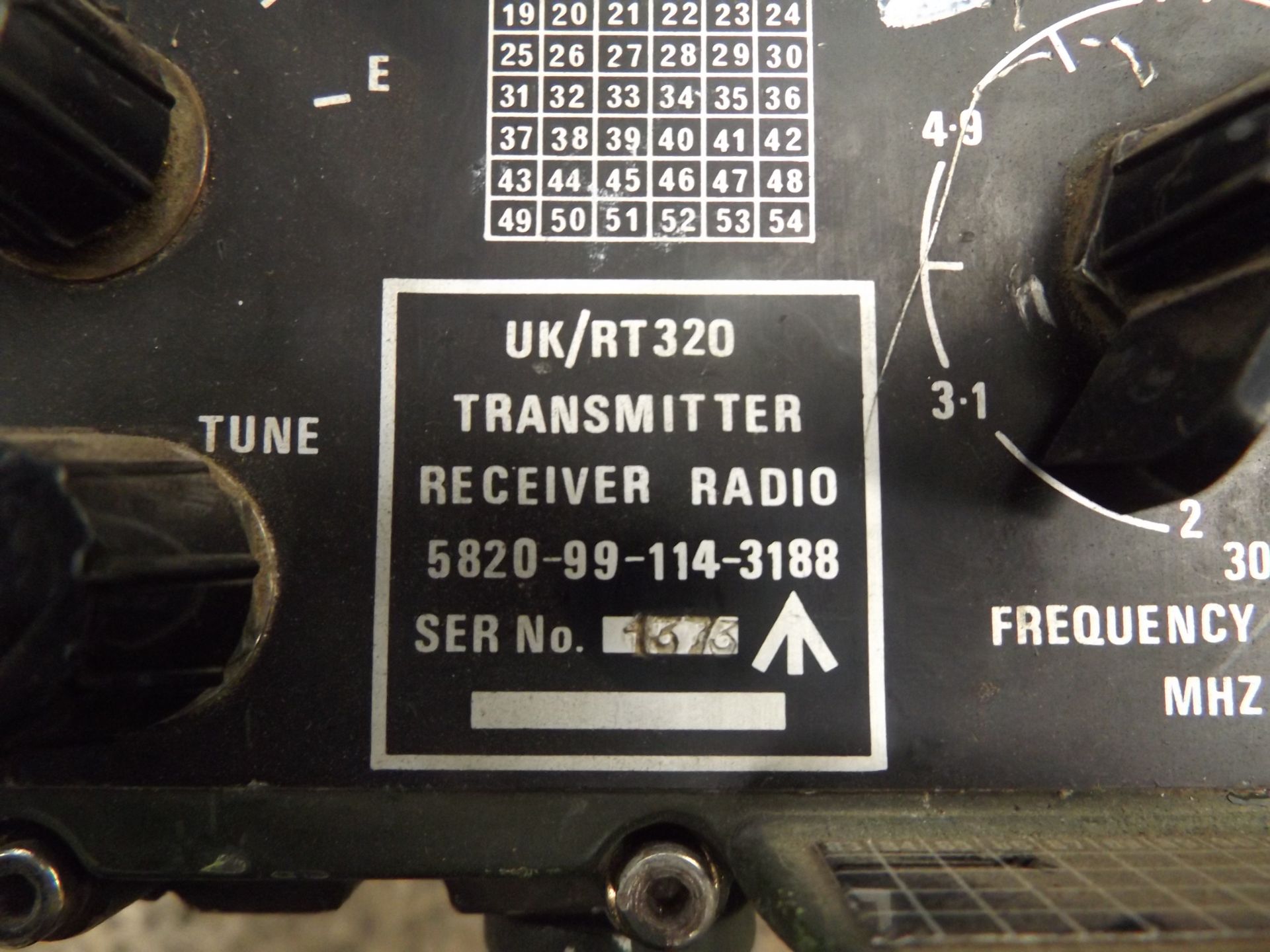 2 x RT320 Transmiter Receiver Radios - Image 3 of 3