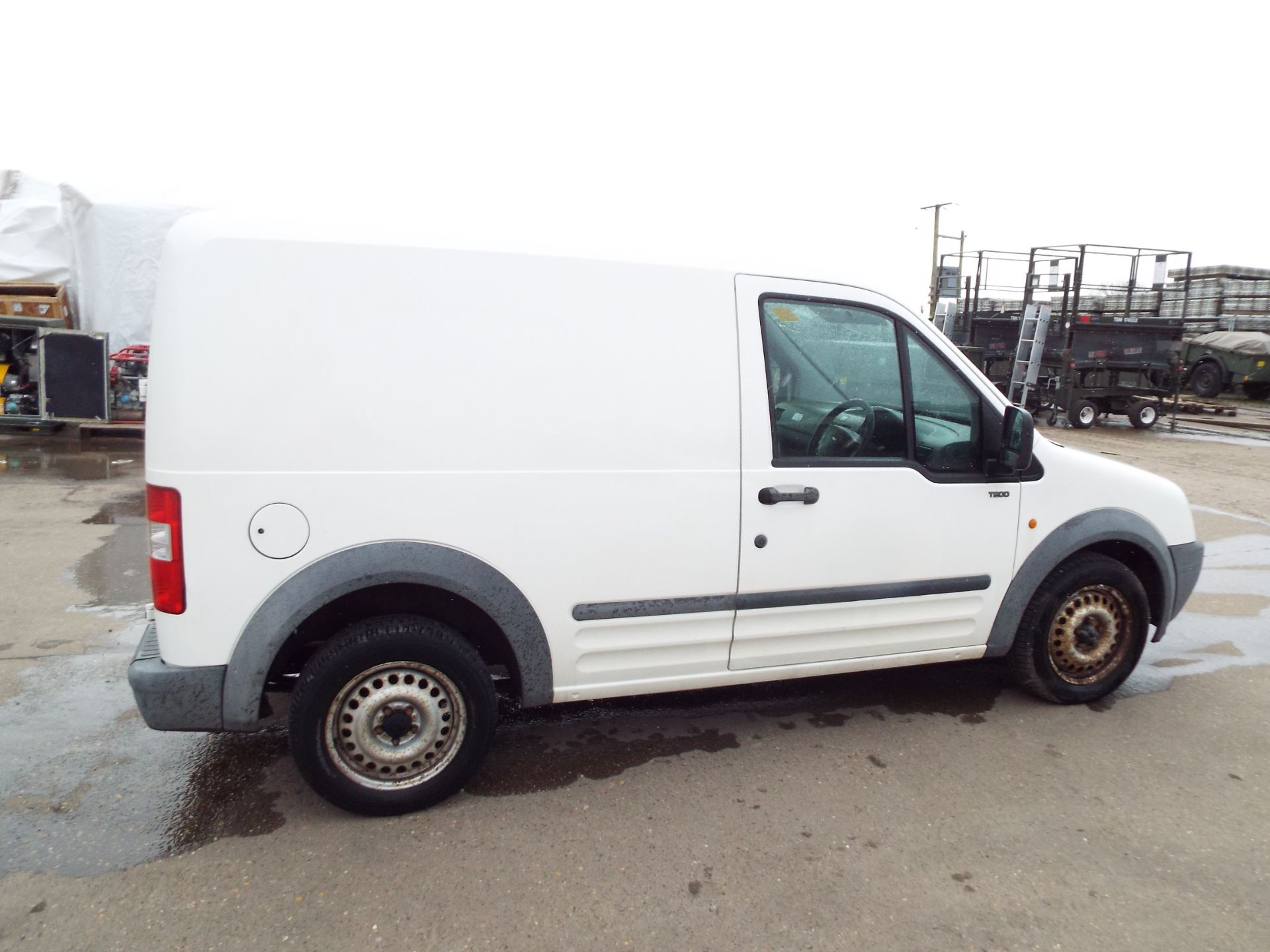 Ford Transit Connect T200 TDDi Panel Van - Image 8 of 17